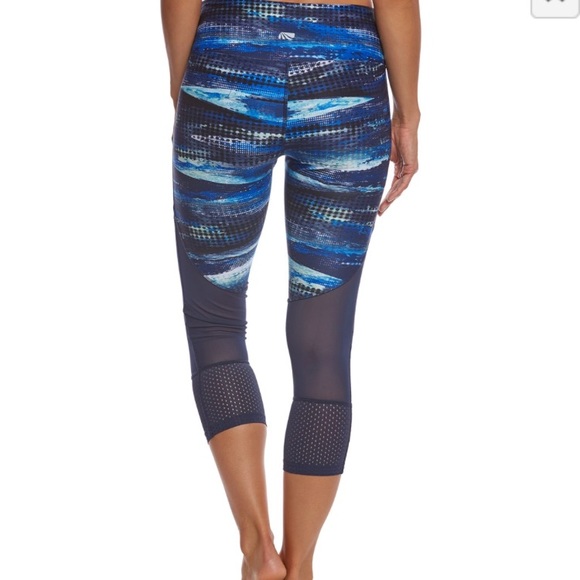 🆕 Static High Waist 7/8 Yoga Leggings Sz Small - Picture 2 of 8